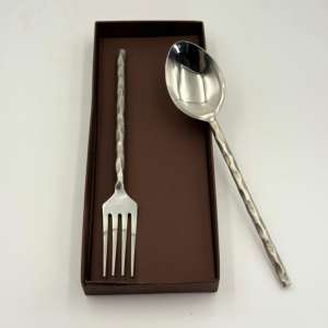 Juego de 2 Servidores de Ensalada de Acero Inoxidable con Mango Repujado para Mesa de Comedor, Vajilla, Servidores de Ensalada - Product Image 5