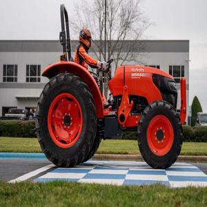 Tractor Agrícola Usado, Tractores Kubota, Tractor Compacto Kubota con Cargador y Retroexcavadora - Product Image 3