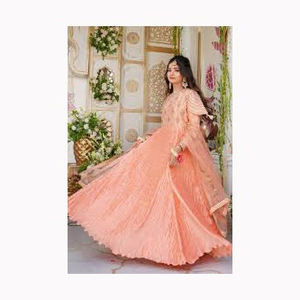 ชุดซาลวาร์กามีซสไตล์อินเดียสำหรับเทศกาลงานแต่ง - Product Image 4