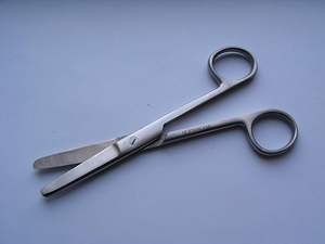 Tijeras Quirúrgicas de Acero Inoxidable de Calidad Premium OEM, Tijeras para Apósitos Médicos, Instrumento Quirúrgico de Grado Hospitalario - Product Image 2