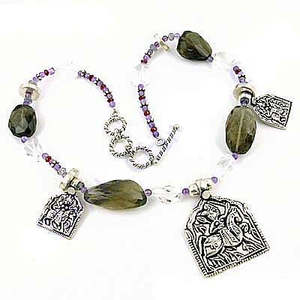 Collier classique tendance en argent avec pendentifs en pierre précieuse d'agate verte, cadeau religieux pour femmes, fabriqué en jade et en laiton - Product Image 1