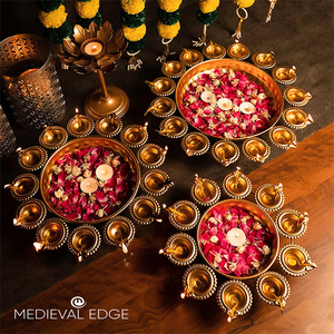 Décoratif en métal Urli Diya Lot de 3 avec laiton pour l'intérieur, la décoration intérieure, Diwali Décoratif Diya La plus grande société de fabrication - Product Image 2
