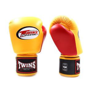 Gants de boxe Twins de qualité supérieure, meilleurs gants d'entraînement de Muay Thai, logo personnalisé, gants de sparring Twins. - Product Image 2