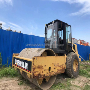 Rouleau de CS-583D Caterpillar CAT d'occasion Rouleau de roue en acier facile à utiliser pour réparation de routes professionnelles d'occasion en bon état - Product Image 2