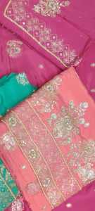 Costumes indiens modernes brodés à la main non cousus pour femmes élégants pour les fêtes de style traditionnel - Product Image 2