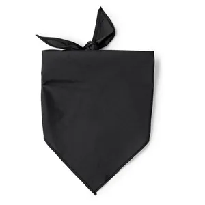 Sciarpa Triangolare Personalizzata Vibbi, Cappelli e Berretti Promozionali per Merchandising - Product Image 1