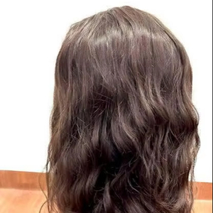 Peluca de pelo indio con cierre de encaje ondulado, pelo natural prearrancado, pelo de bebé de alta calidad, ideal para mujeres negras - Product Image 1