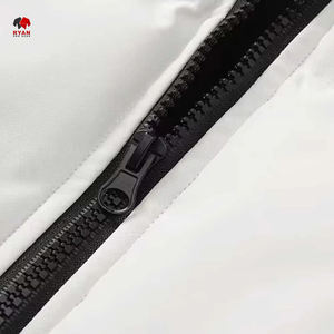 Vestes à séchage rapide Ryan Pro Gear Gilet matelassé de haute qualité Conception et impression de logo personnalisés - Product Image 6