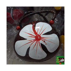 Elegant Handmade Coconut Shell <b>Bag</b> for Women with <b>Natural</b> Texture Lightweight Durable and Ideal for Sustainable Fashion - Product Image 5