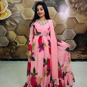 Robe en tissu imprimé numérique Georgette, imprimé Floral, belle couleur avec broderie séquentielle, travail entièrement cousu, prêt à l'emploi - Product Image 1