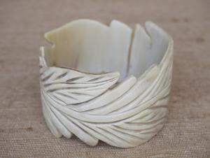 Fresh Arrival Cuff <b>Bracelet</b> Jewellery Handmade Natural Buffalo Horn White Horn Colour <b>Bracelet</b> With <b>Love</b> and Best Design Agate - Product Image 4