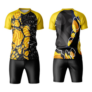 Último diseño personalizado sublimado transpirable uniforme de fútbol liso 2025 nueva llegada OEM servicios Slim Fit uniformes de fútbol - Product Image 1