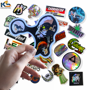 Autocollants en vinyle adhésifs imperméables réutilisables écologiques découpés sur mesure Impression UV Cadeaux promotionnels pour véhicules en plein air - Product Image 6