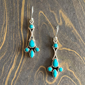 ต่างหูทรงหยดน้ำสไตล์วินเทจ (4.9 กรัม) ชุบทอง 14k ประดับโอปอล เพชร ทับทิม และมุก - Product Image 1