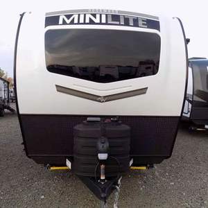 Caravane pliante multifonctionnelle moderne et légère en forme de larme, 4x4, mini caravane tout-terrain, camping-car pliable en aluminium pour 4 personnes - Product Image 1