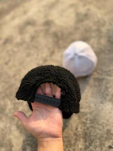 Custom Lamb Wool Winter Baseball Cap Curved Brim Warm British Style Retro Classic Plaid Baseball <b>Hat</b> for <b>Men</b> - Product Image 1