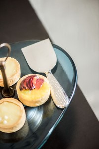 Hot Selling Modern Design Metal Silver <b>Cheese</b> <b>Knife</b> <b>Set</b> with <b>Cheese</b> Slicer <b>Cheese</b> Spreader Used for Restaurant Home Hotel Party - Product Image 2