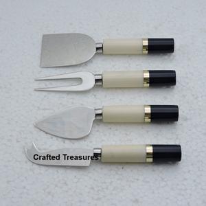 Ensemble de fromage en bois de luxe avec impressions en émail sur poignée ensemble de quatre outils de fromage de service d'hôtel de cuisine - Product Image 4