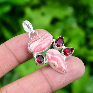 Pendentif rotatif JESSICA CREATION en argent sterling 925 plaqué or avec rhodochrosite rose, élégant et tendance, par un créateur tiers - Product Image 2