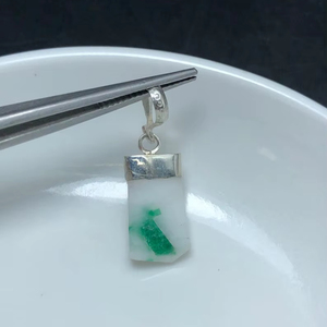 Pendentif émeraude naturelle de qualité supérieure Bijoux en argent sterling 925 Pendentif en pierres précieuses fait à la main avec cadeau en quartz pour elle - Product Image 2