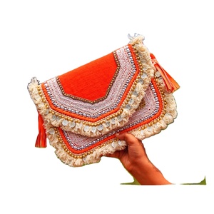 Bolsos de Mensajero de mano con cuentas hechos a mano de diseñador para mujer India estilo bohemio ligero de gran capacidad para compras nocturnas - Product Image 1
