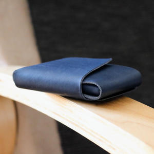 Cartera de Cuero Hecha a Mano sin Costuras, Minimalista, Delgada, para Tarjetas, de Cuero Curtido Vegetal, Plegable, LSSW-0004C - Product Image 2