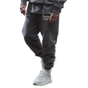 Time Flies Grey Cuffed Jogger 100 por ciento algodón Fleece Heavyweight Relaxed Fit Streetwear Pantalones con serigrafía y bolsillo con cremallera - Product Image 5
