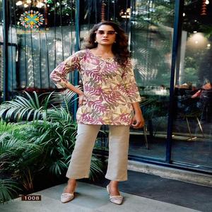 Top corto de rayón pesado de alta demanda, traje moderno de tendencia elegante con trabajo impreso, exportador indio y proveedor de alta calidad - Product Image 1
