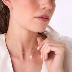 Collier classique avec pendentif en diamant de laboratoire de forme ovale unique, 1,00 ct E-F VS1, or 14 carats, pour fiançailles, fête, bijoux fins, cadeau - Product Image 3