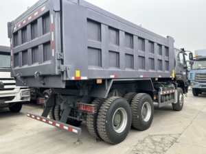 MEJOR OFERTA NUEVO Camión Volquete de Servicio Pesado SINOTRUK HOWO N X 6X4 con 371 Caballos de Fuerza y 20 CBM - Product Image 6