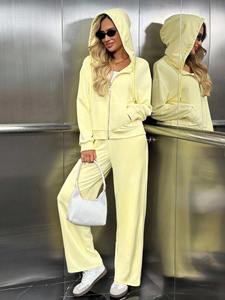 Survêtement en polyester respirant pour adultes ensemble sweat à capuche zippé brodé et pantalon évasé athleisure deux pièces fournisseur de tenues de mode - Product Image 2