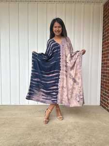 Kaftan Tie Dye A 136 pour la plage, les vacances, les croisières, les soirées à la piscine, la détente, la maison et le télétravail - Product Image 5