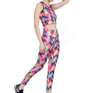 En stock, ensembles de yoga pour femmes de qualité supérieure, taille élastique, design unique, fabriqués avec des matériaux légers de la meilleure qualité. - Product Image 2