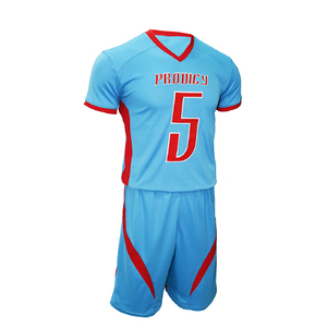 ชุดฟุตบอล 7 คน สำหรับผู้ใหญ่ ระบายอากาศได้ดี ผลิตจำนวนมาก MOQ ต่ำ รับสั่งทำลายพิมพ์ 3 มิติ น้ำหนักเบา บริการ OEM - Product Image 1