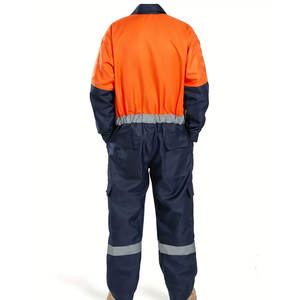 ชุดคลุมทำงานอุตสาหกรรมแบบยูนิเซ็กซ์ ระบายอากาศได้ดี ได้รับการรับรองมาตรฐาน CE พร้อมบริการสกรีนโลโก้ตามสั่ง รับผลิตแบบ OEM ODM เป็นมิตรกับสิ่งแวดล้อม น้ำหนักเบา - Product Image 2