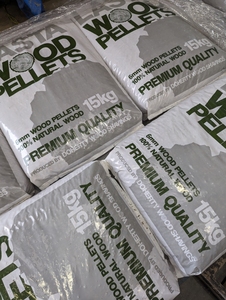 Granulés de bois de biomasse de haute qualité pour la vente en gros de produits de qualité supérieure - Product Image 3