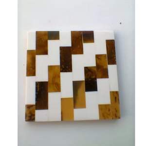 Sous-verres en bois avec pièces de support Sous-verres en bois Tasse Coaster Set pour Bar Cuisine Maison - Product Image 1