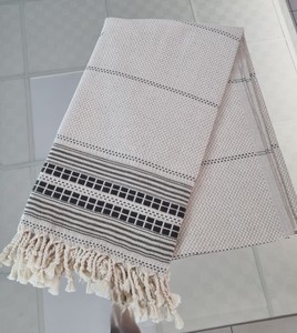 Toallas Peshtemal de Alta Calidad Tejidas con 100% Algodón Orgánico - Secado Rápido, Ligeras y Ecológicas para un Confort y Durabilidad Inigualables - Product Image 4