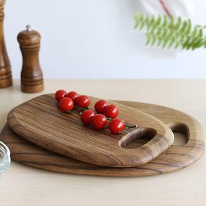 Blocs à découper en bois d'acacia faits à la main de vente chaude planche de service en vrac pour la cuisine pour la coupe de pain et de légumes - Product Image 2