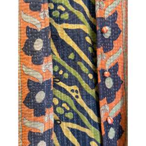 Veste vintage réversible Kantha pour femme, blazer rétro à motif tournesol, tissu matelassé, col mandarin, rembourrage en coton - Product Image 4