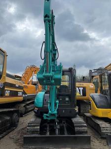 Vente Flash ! ! Mini-excavatrice Kobelco SK50 SK60 d'occasion, modèle 2020, poids opérationnel de 5 tonnes, godet de pelle, très bon état de fonctionnement - Product Image 2