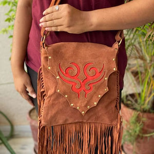 2025 Women's Suede Leather Fringe Crossbody Bag Cow Leather Handbags Ladies Vintage Genuine Leather <b>Large</b> Capacity Shoulder Bags - Product Image 3