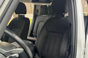 BEST SELLING 2022 La-nd Ro-ver De-fen-der 110 S Full-Time 4WD AUTOMATIC TRANSMISSION - Product Image 6