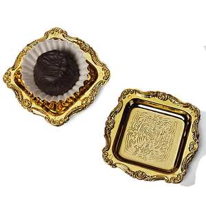 Mini Bandejas de Plástico Doradas/Plateadas con Estilo de Lujo para la Pascua - Product Image 3