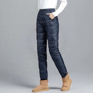 Pantalones acolchados informales ligeros con cintura elástica para hombre de etiqueta privada, bolsillos laterales de Color sólido - Product Image 6