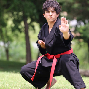 Traje de Karate personalizado impreso personalizado con tela duradera y costura reforzada característica elástica para entrenamiento de artes marciales - Product Image 2