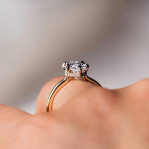 Bague de fiançailles de mariage minimaliste en or 18 carats pour femmes, diamant naturel taillé en marquise de haute qualité, bagues de conception simple, disponible OEM - Product Image 2