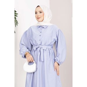 Vestido Hijab a Rayas Índigo con Elegante Cinturón Decorativo y Cintura Fruncida - Product Image 2