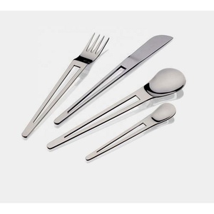 Meilleur ensemble de couverts bon marché ensemble de couverts en acier inoxydable avec poignée de modèle à boucle plate ensemble de couverts en acier inoxydable royal - Product Image 1
