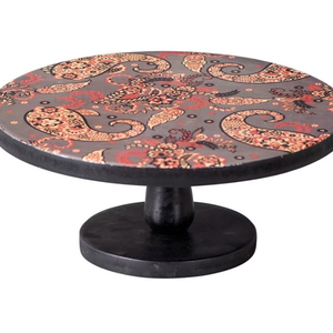 Soporte para tartas de madera de estilo artesanal hecho con cuidado y materiales naturales ideal para exhibir postres en cocinas o eventos - Product Image 6